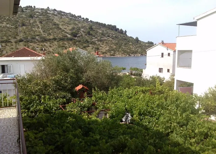 By The Sea Stupin Celine, - 11750 * Rogoznica (Sibenik-Knin)